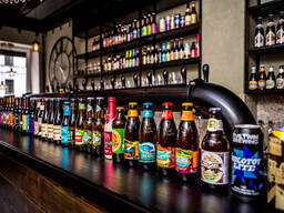 Бар и Bottle Shop в центре Белграда