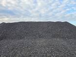 Drobljeni prirodni kamen (granit) za železnički balast Frakcija 25–60 mm - фото 1