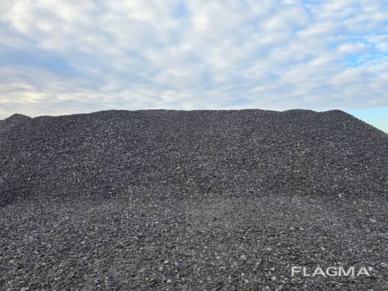 Drobljeni prirodni kamen (granit) za železnički balast Frakcija 25–60 mm