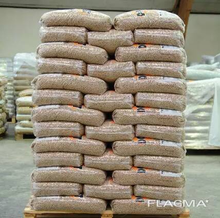 Hot Products Low Carbon Residue Biomass Fuel Wood Pellets Pine Wood Pellet